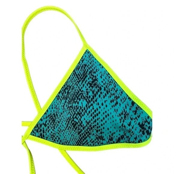 NWT Urban Outfitters Out From Under Women's Blue Halter Bikini top Size Medium - Picture 3 of 7
